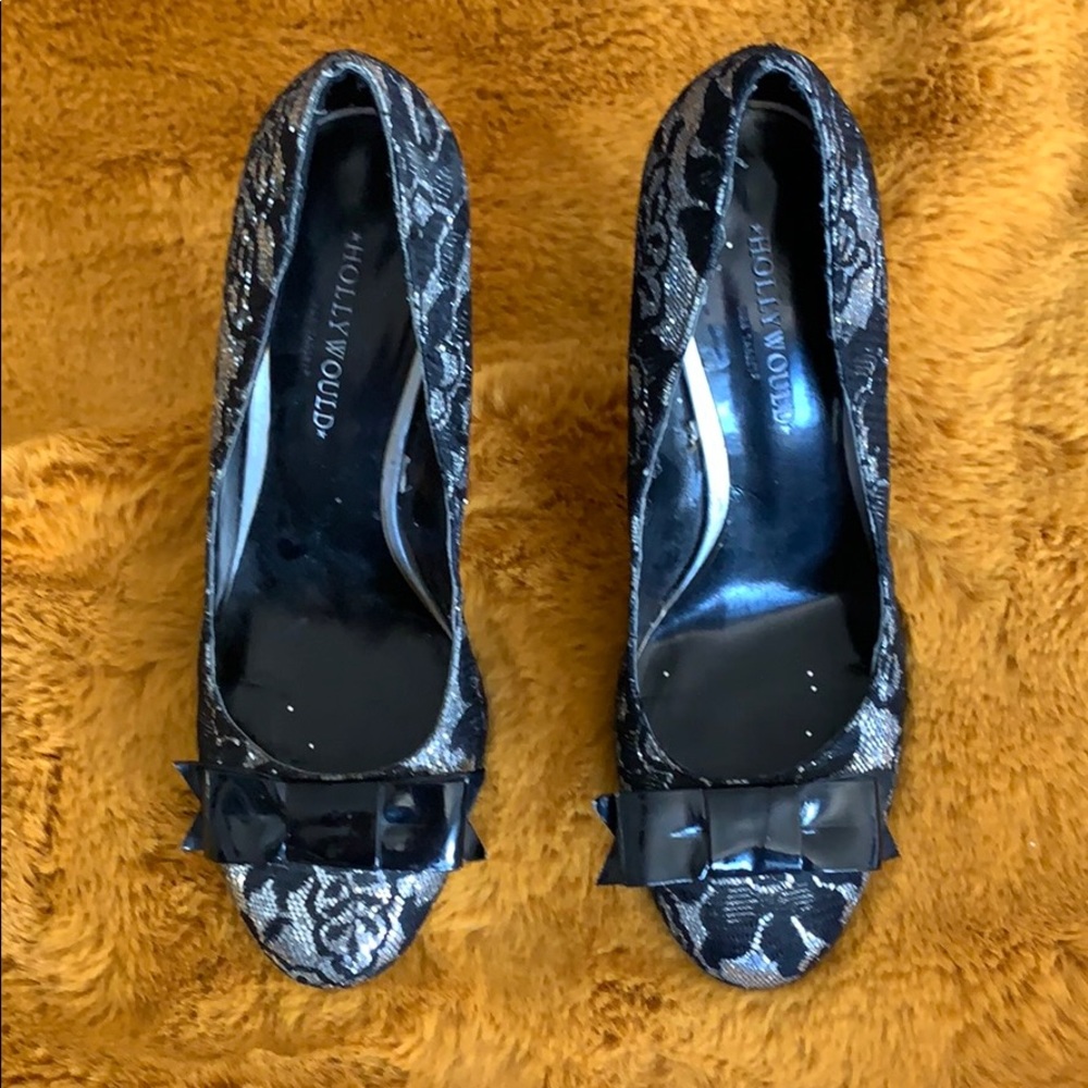 Hollywould for Target black/silver bow heels